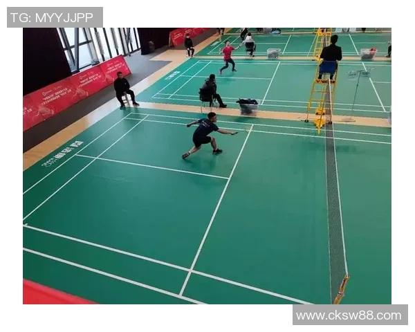 赛后分析:西安羽毛球队与深圳羽毛球队的默契配合与战术探讨 赛后分析:西安羽毛球队与深圳羽毛球队的默契配合与战术探讨