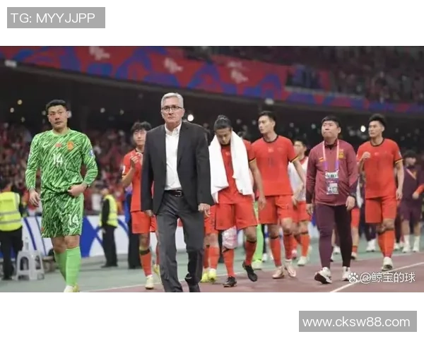 摩洛哥足球传奇人物盘点老一辈明星球员的辉煌历程与成就